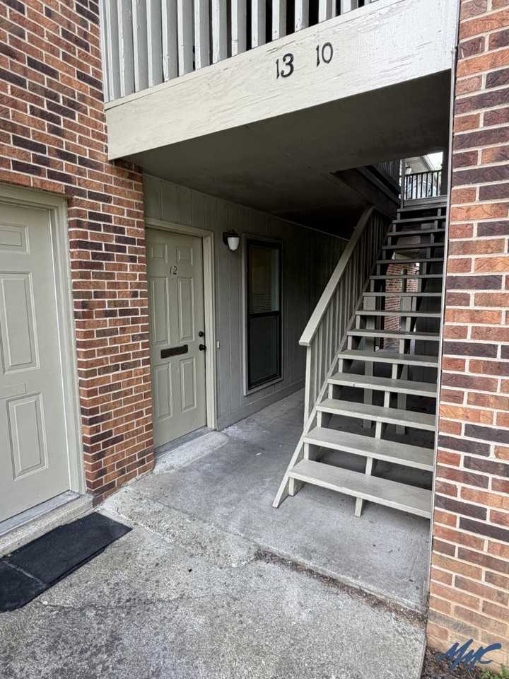 1002 Palmer Dr #12 - Photo 2 of 14