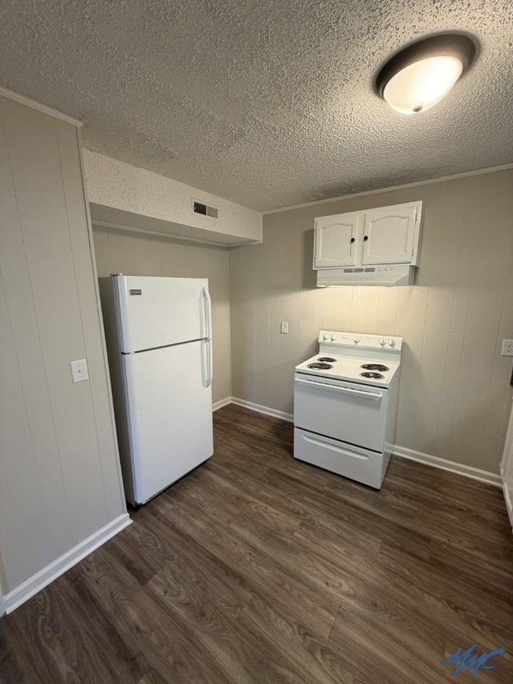 1002 Palmer Dr #12 - Photo 6 of 14
