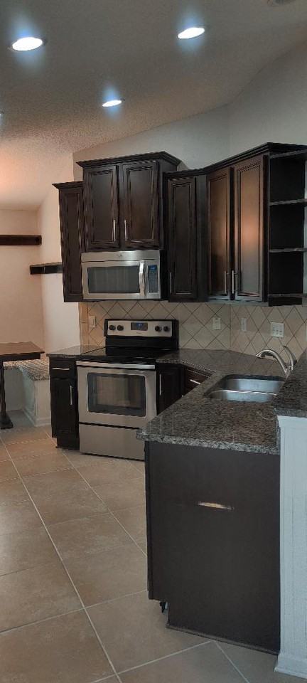 225 Timberwood Dr #NA - Photo 4 of 22