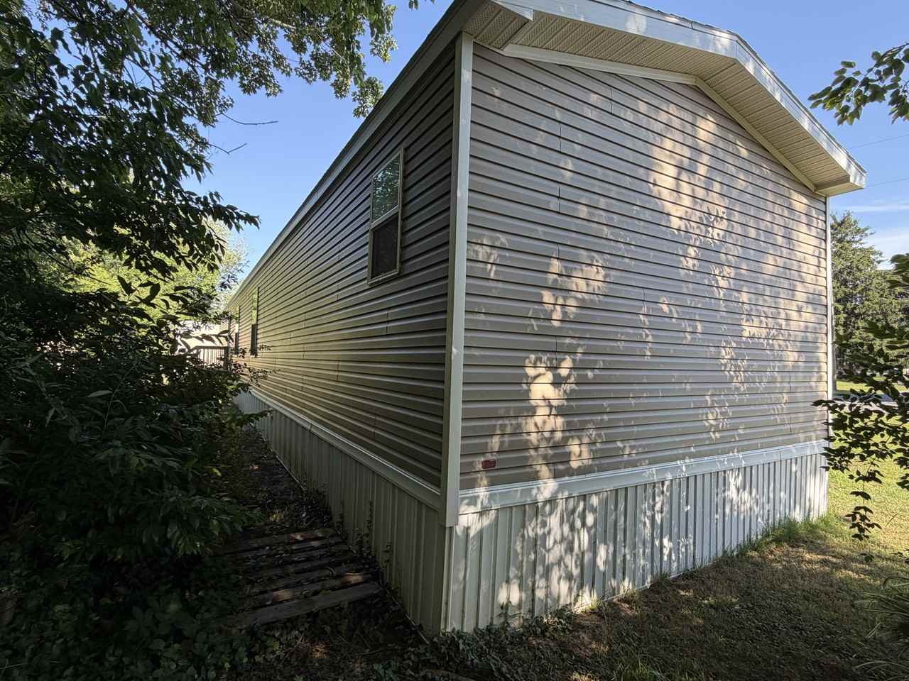 3 Hedgerow Hollow Road - Photo 4 of 25