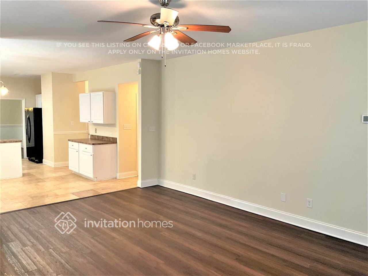 1618 Waterstone Ln - Photo 5 of 20