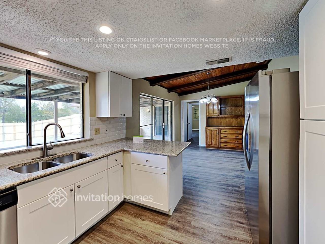 427 Newcastle Dr - Photo 6 of 20