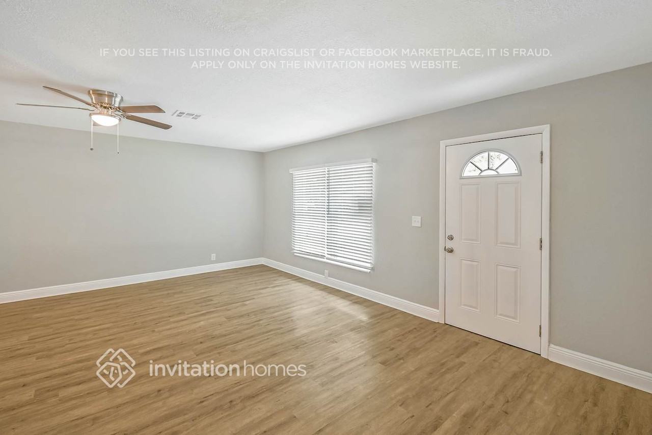 5919 Ithaca Cir W - Photo 2 of 16