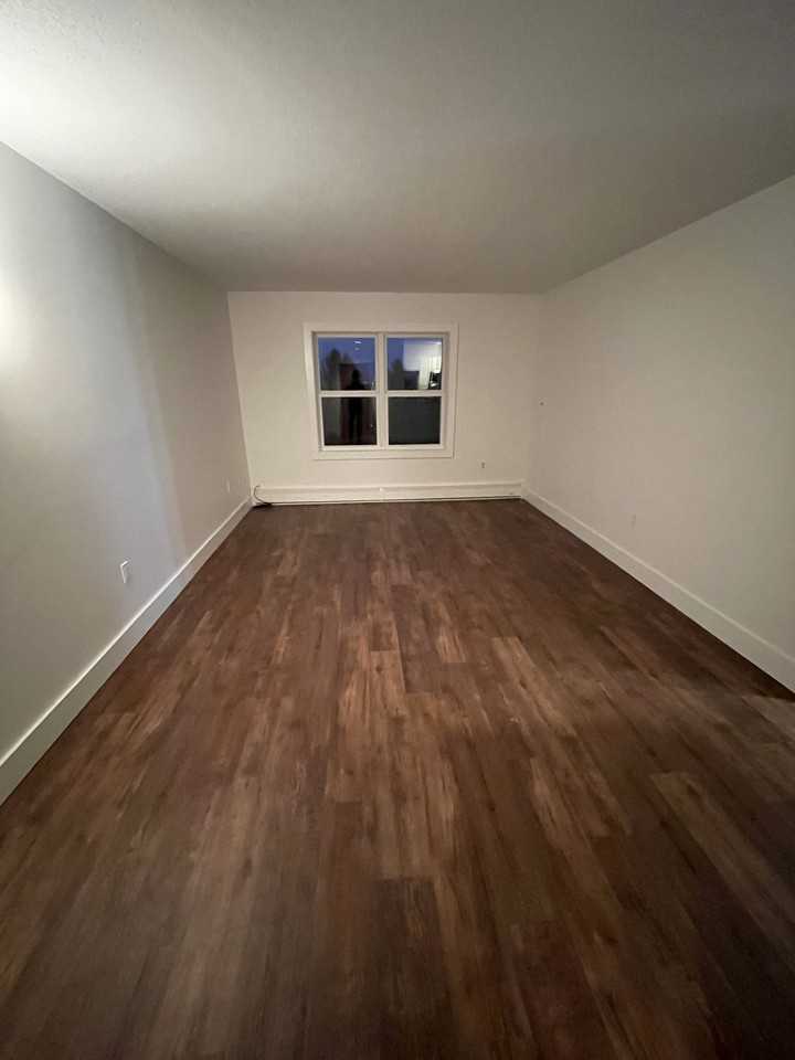16 Campbell Rd #213 - Photo 3 of 7