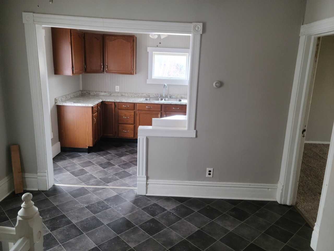 628 State St #2 - Photo 6 of 6