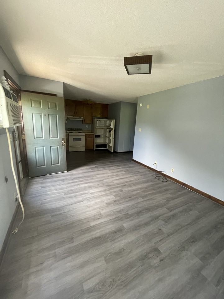 113 Meadow Green Dr #22 - Photo 4 of 9