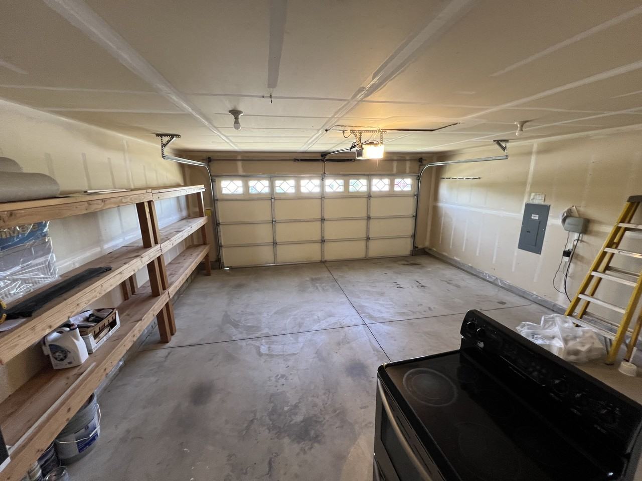 433 S Aspen St - Photo 5 of 12