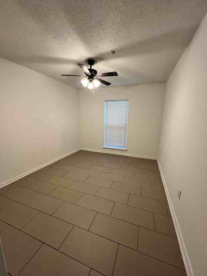 636 N 39th St #2 - Photo 6 of 9