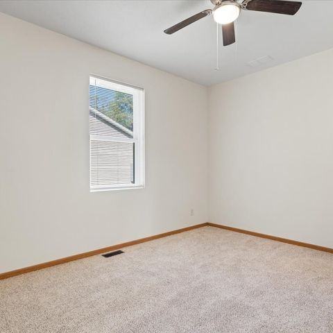 9639 Spur Line Ct - Photo 5 of 10
