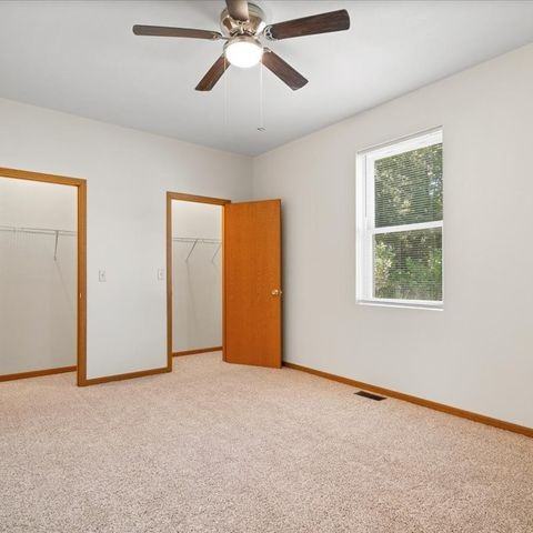 9639 Spur Line Ct - Photo 7 of 10