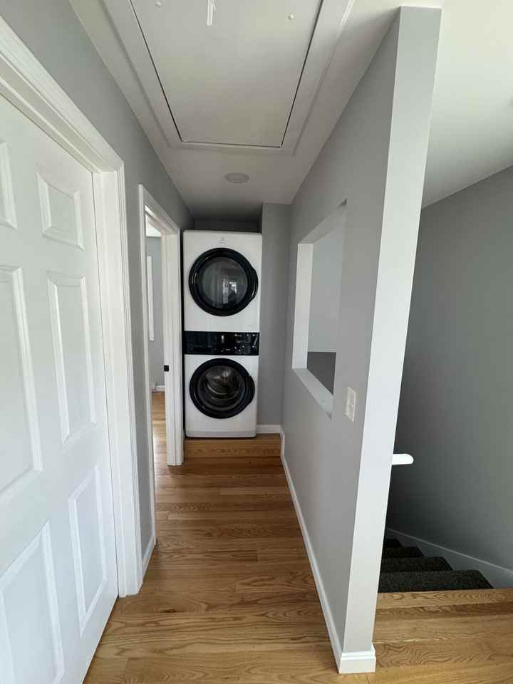 46 Court St #3 - Photo 3 of 17