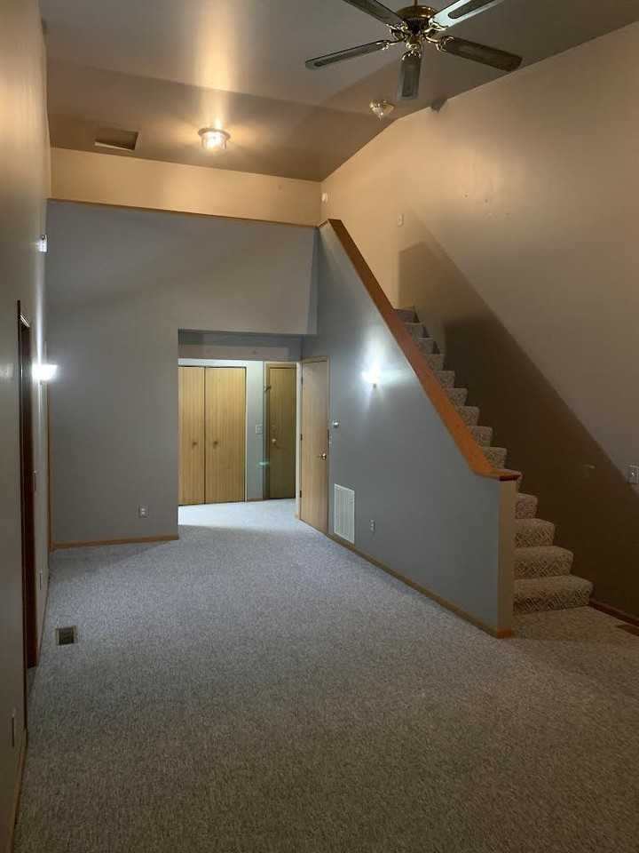 14 Country Ln #9