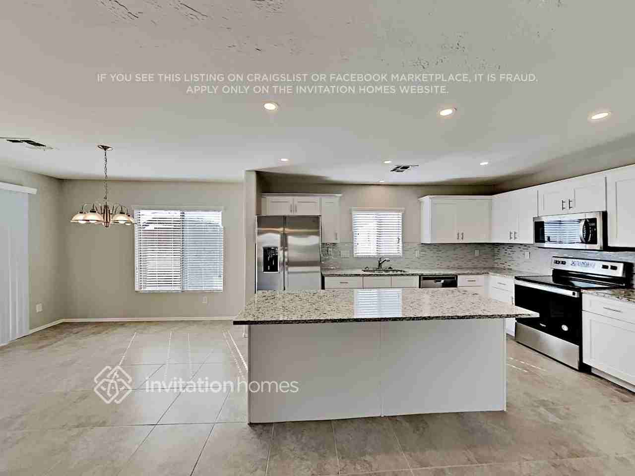 12729 W Dreyfus Dr - Photo 7 of 19