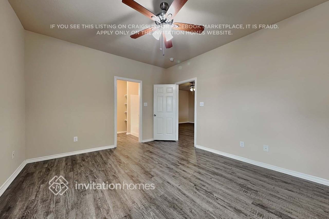 1833 Wickham Dr - Photo 5 of 18