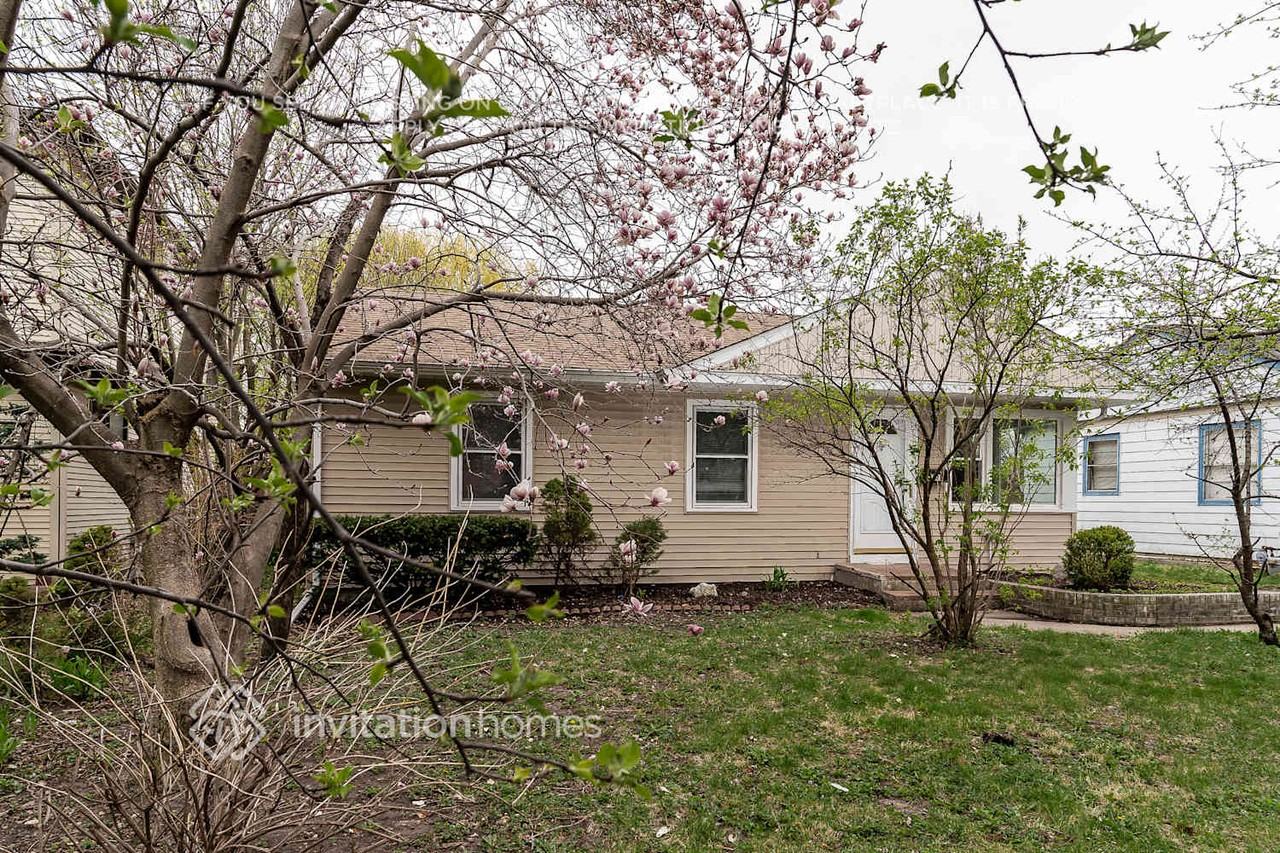 321 S Yale Ave - Photo 2 of 21