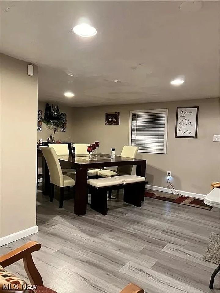 4309 E 142nd St - Photo 3 of 12