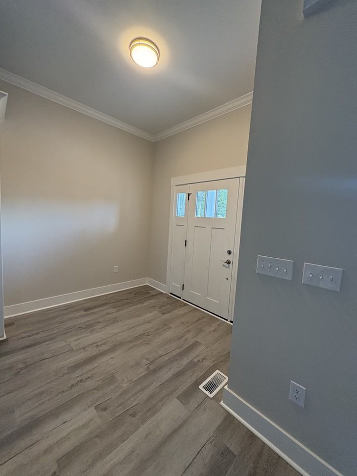 3412 Guess Rd - Photo 7 of 20