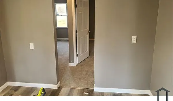 2851 Lyndhurst Ave - Photo 3 of 11
