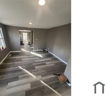 2851 Lyndhurst Ave - Photo 4 of 11