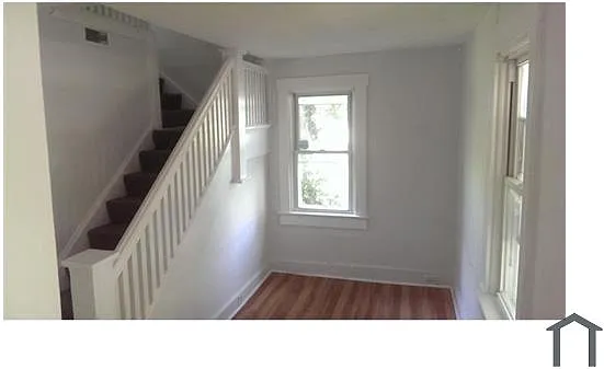 2851 Lyndhurst Ave - Photo 6 of 11