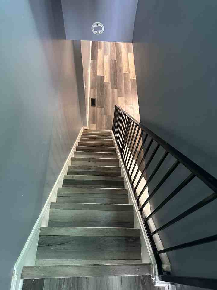 425 N Milton Ave - Photo 3 of 13