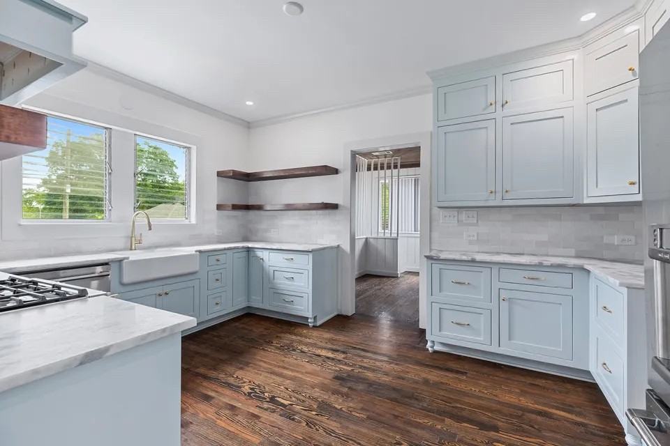 59 Perry St #59 - Photo 3 of 14