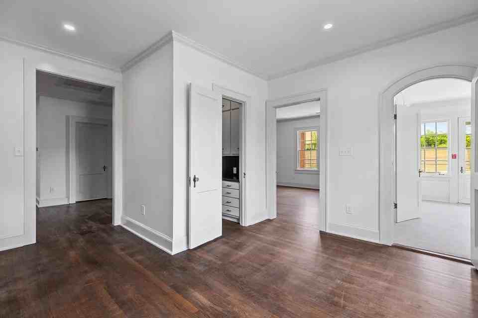 59 Perry St #59 - Photo 6 of 14