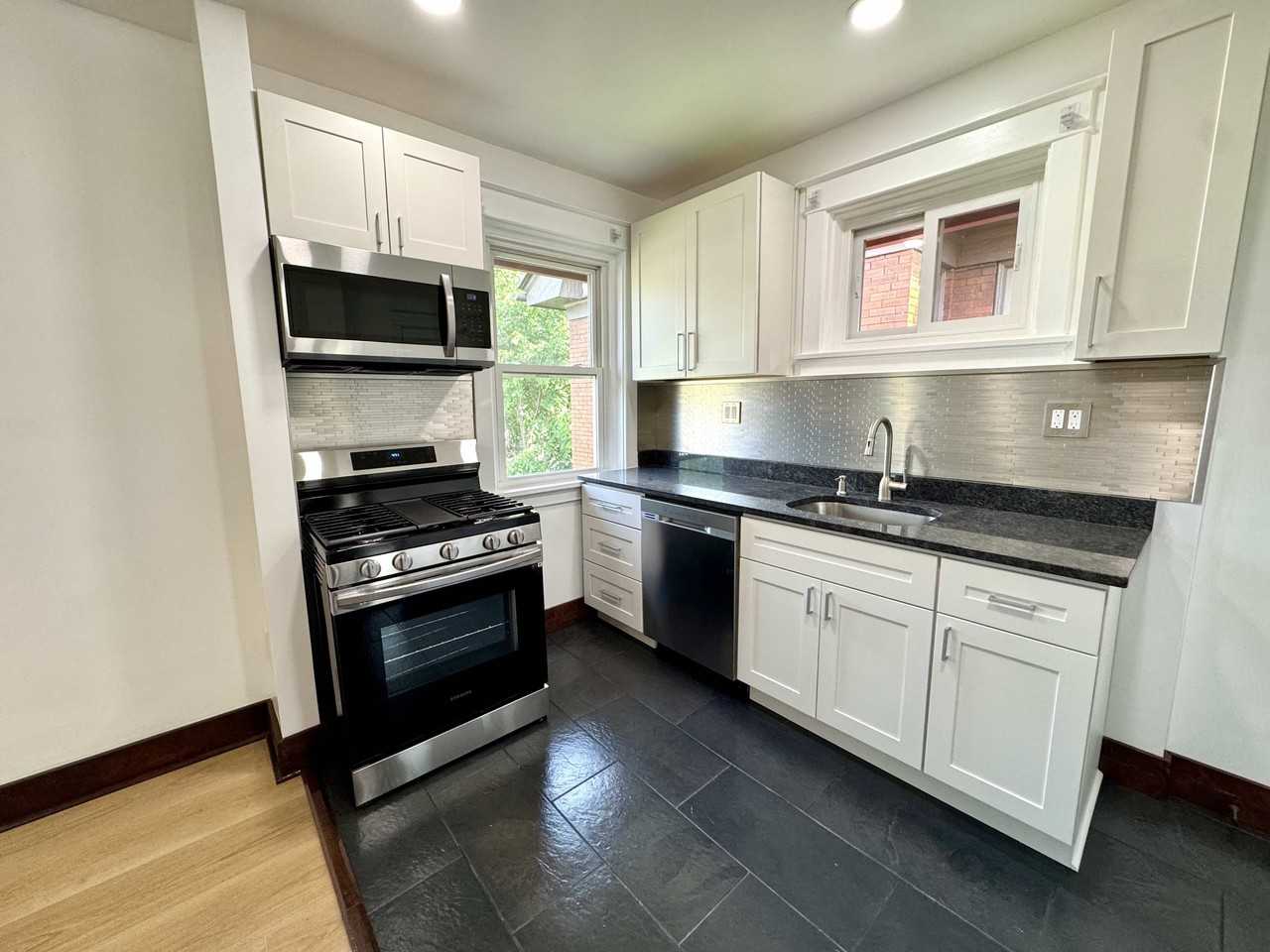 261 Gross St #261 - Photo 7 of 22