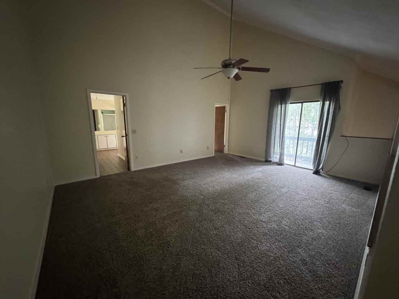 101 Golf Ct - Photo 5 of 7