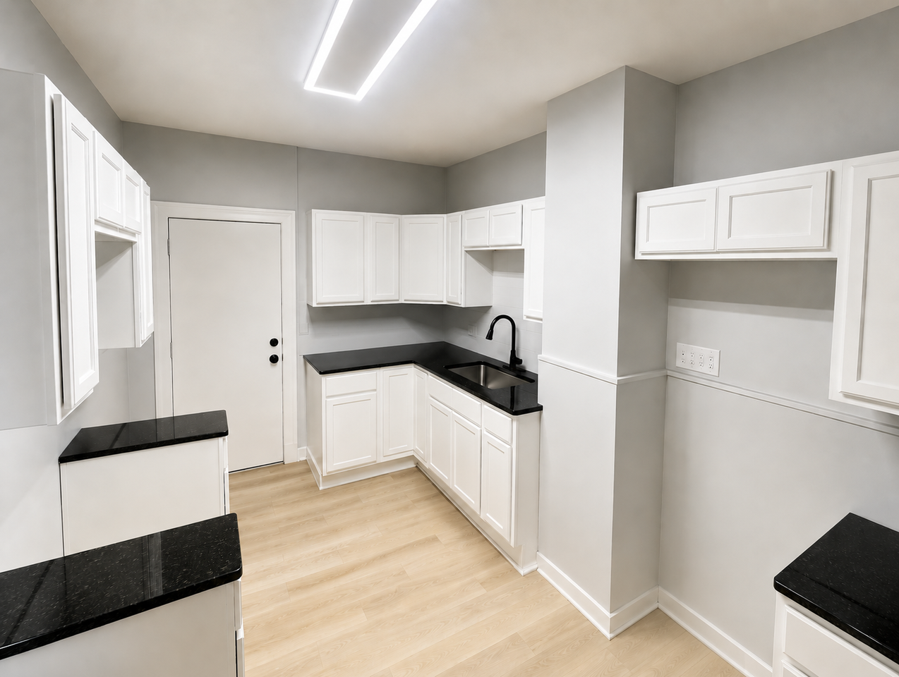 815 Elmwood Ave - Photo 3 of 11