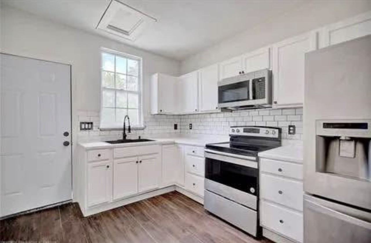 1306 Osceola Ave - Photo 6 of 8