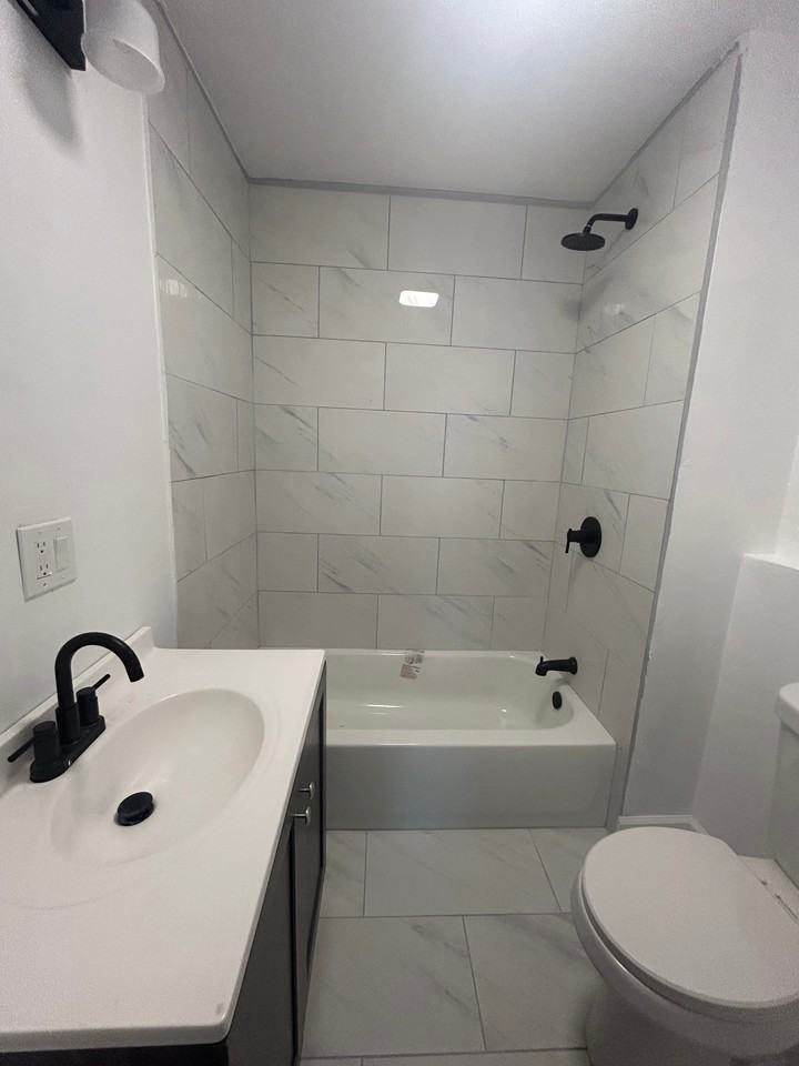 4112 Park Ave - Photo 6 of 18