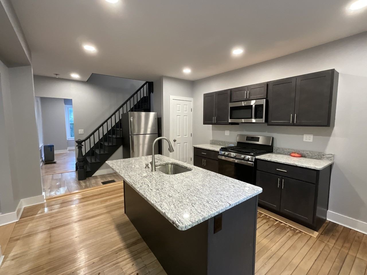 1A Hancock St - Photo 5 of 34