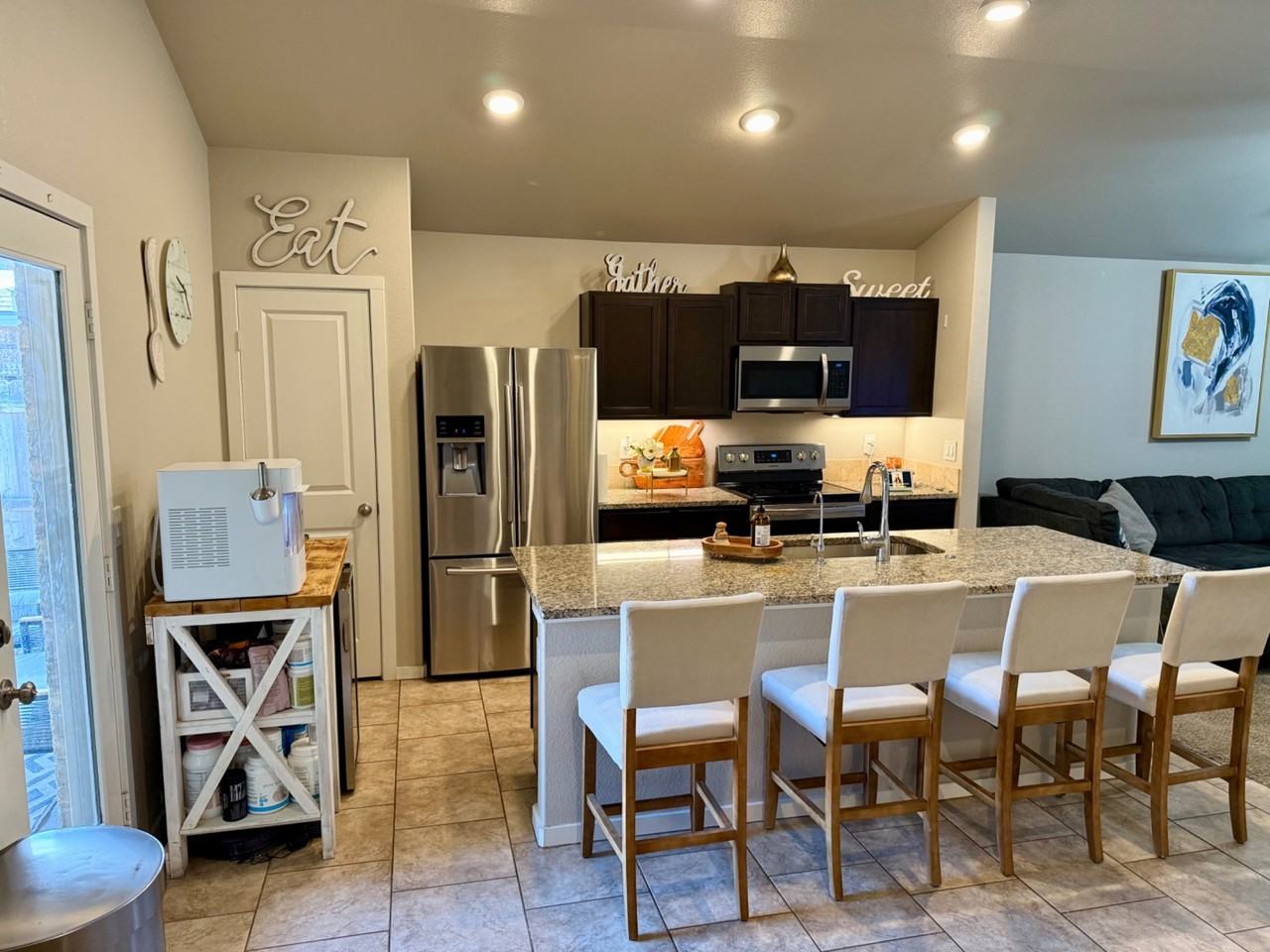 9112 Antelope Ave - Photo 3 of 11