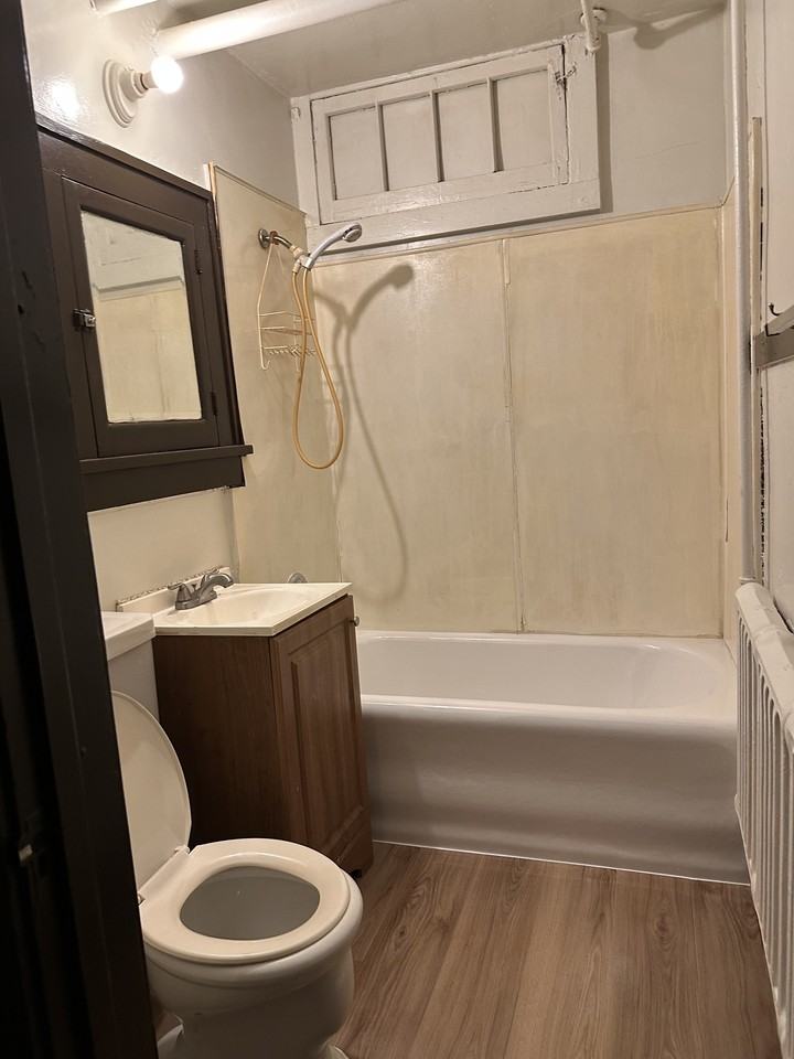 2016 Kinzie Ave #1 - Photo 7 of 12