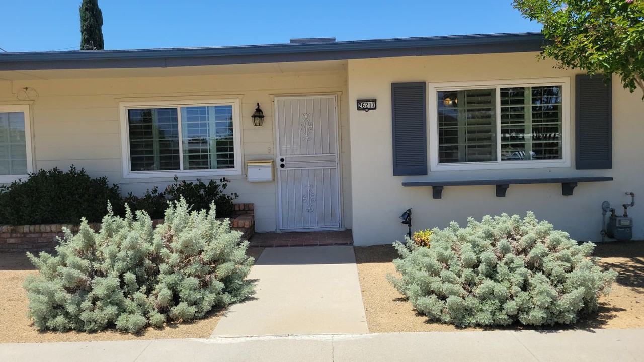 26217 Birkdale Rd - Photo 2 of 16