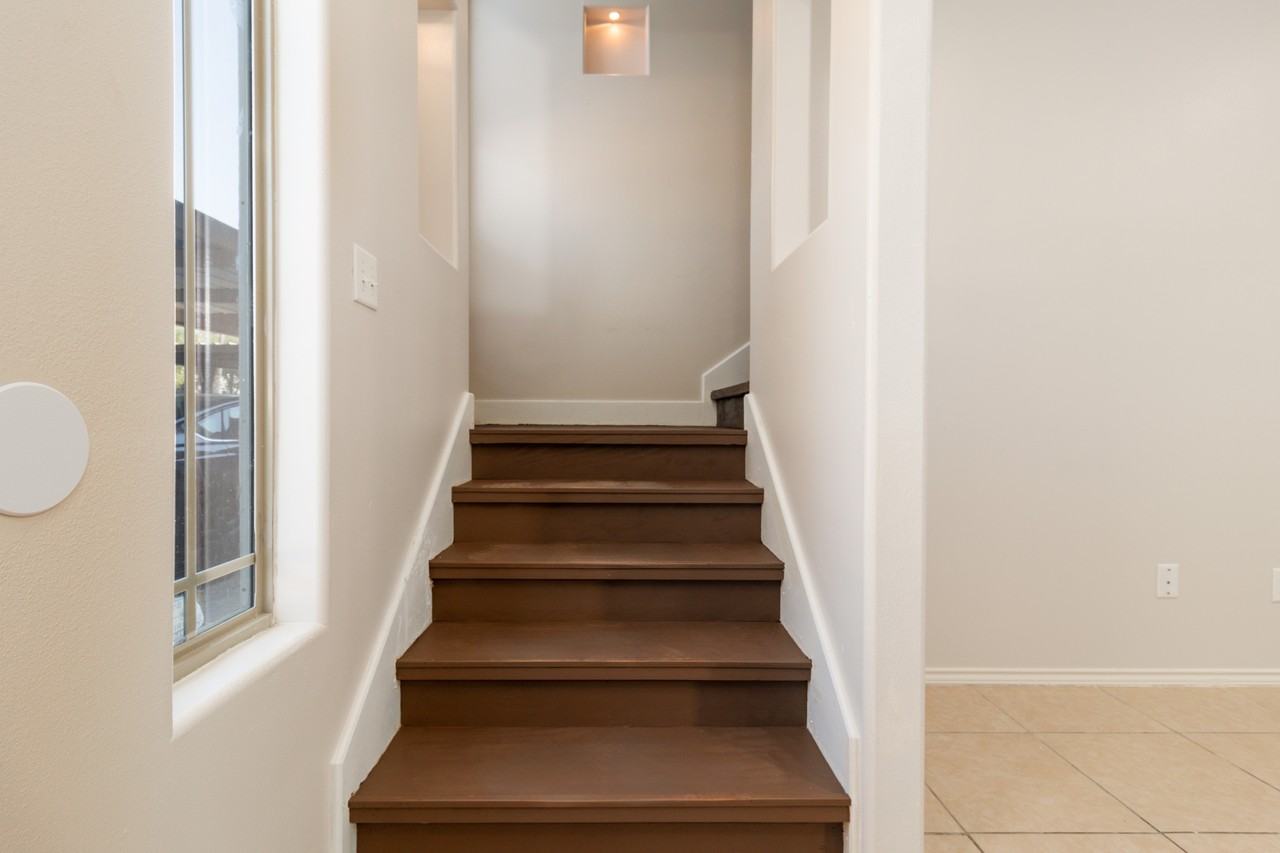 1303 W Fig Ave #1 - Photo 7 of 15