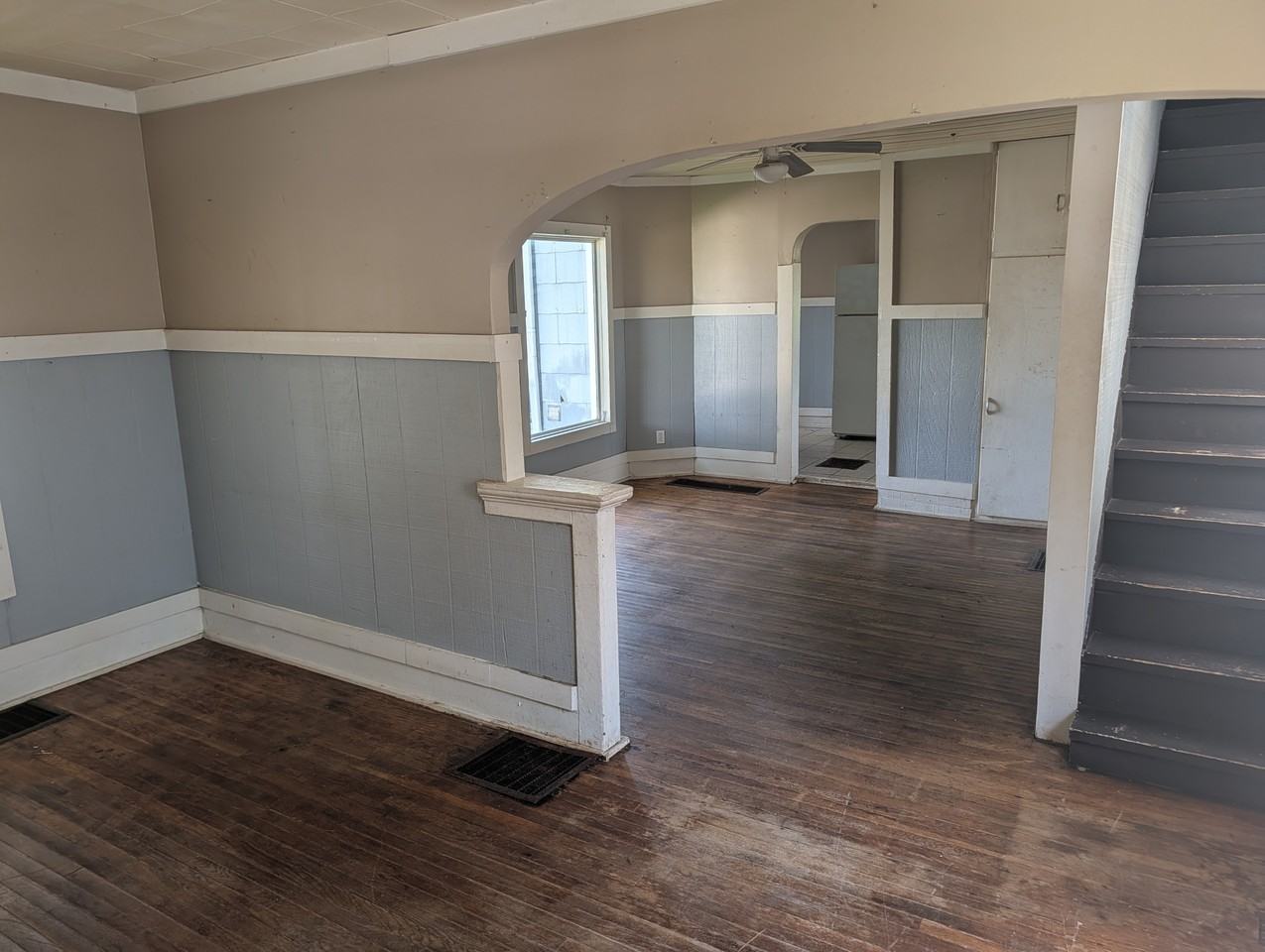 1033 Myers Ave #1033 - Photo 5 of 7