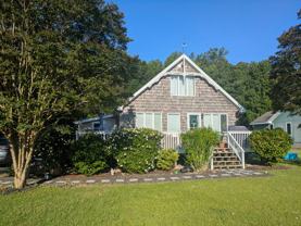 103 Pleasant Dr - Photo 1 of 1