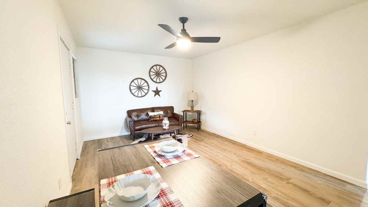 1710 9th St #24 - Photo 4 of 9