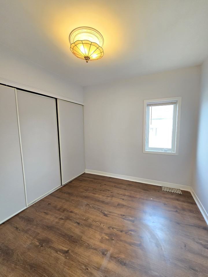 480 Drew Street #1 - Photo 3 of 15