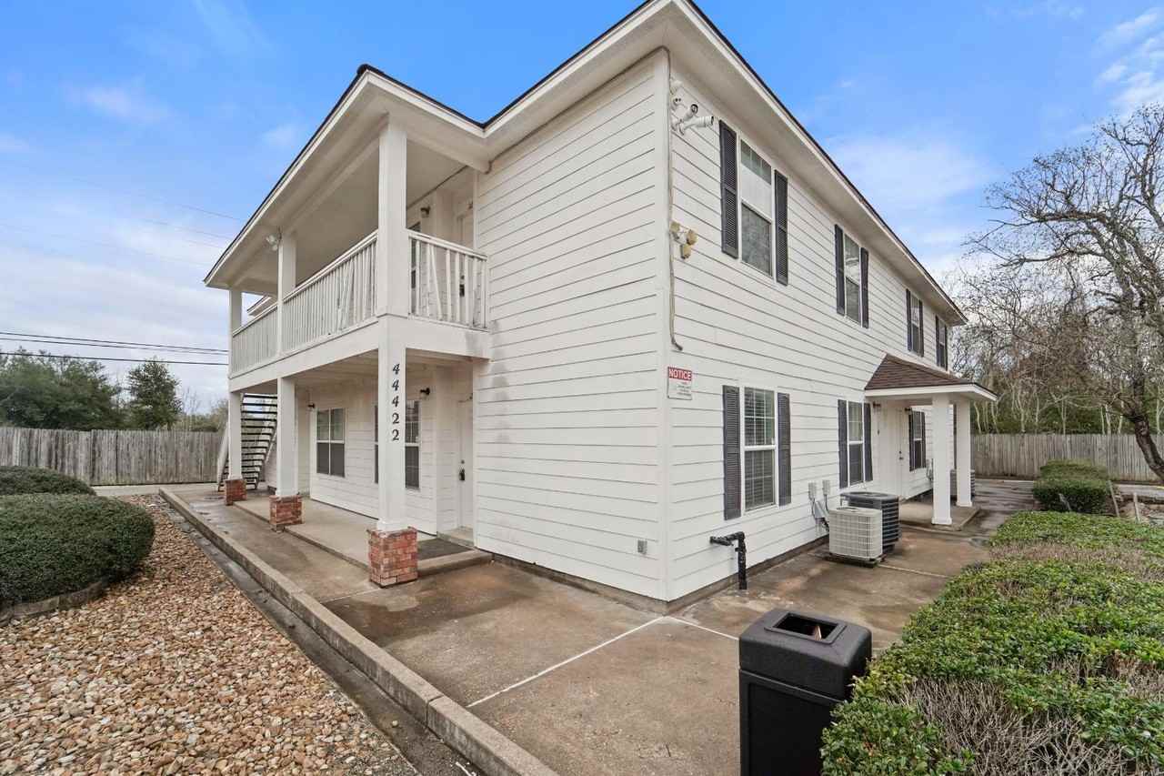 44426 U.S. 290 Business - Photo 2 of 8
