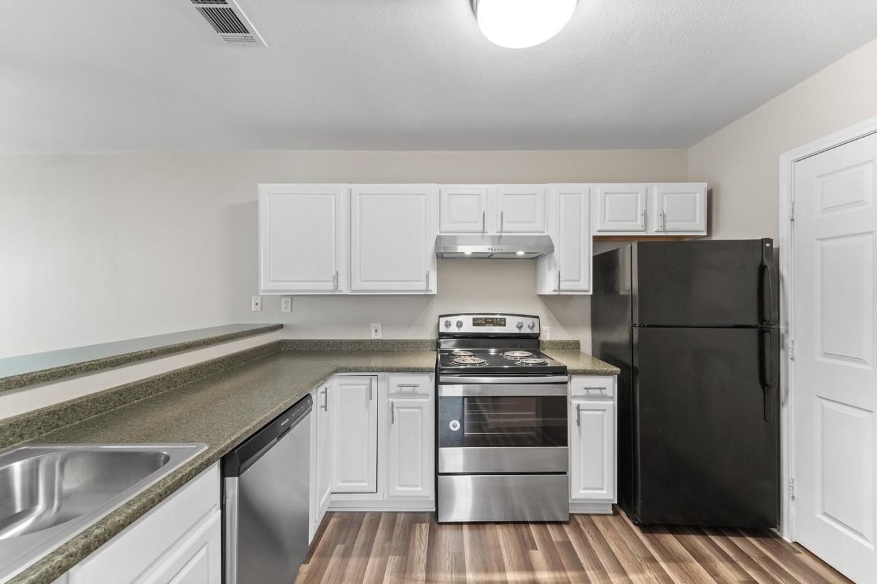 44426 U.S. 290 Business - Photo 5 of 8