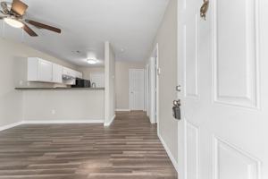 featured image of 512 Hollyhock St