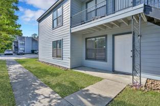 900 Holly Dr - Photo 1 of 1