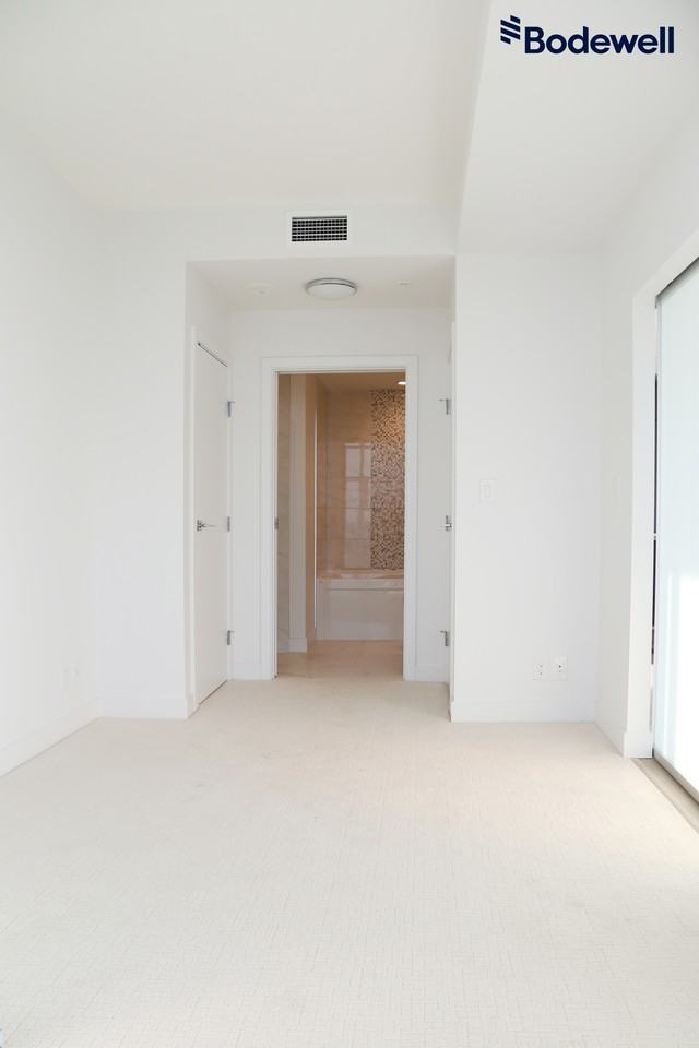 1283 Howe St - Photo 7 of 16