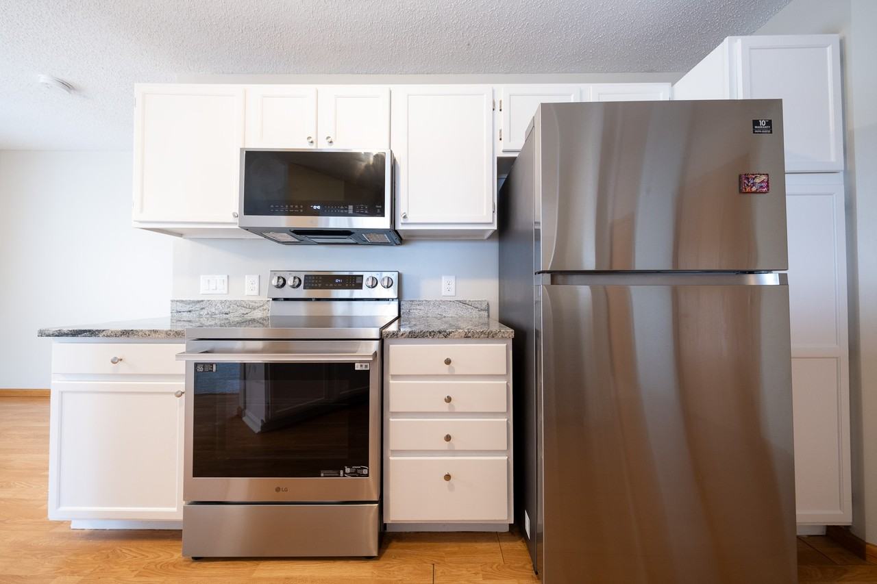 12941 Harriet Ave S #1 - Photo 6 of 28
