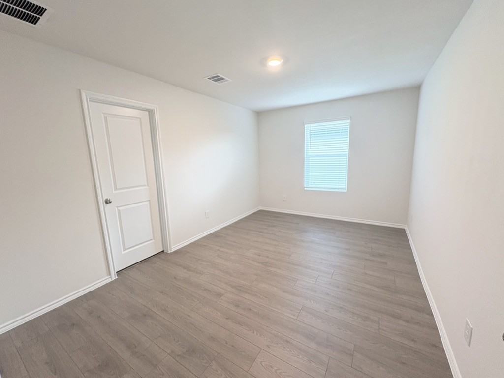 1144 Northfield Dr #1 - Photo 7 of 20