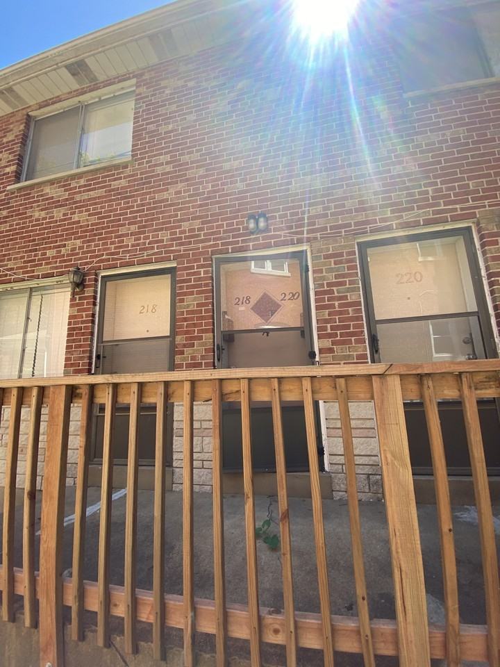 218 Bellerive Blvd #218A - Photo 5 of 6