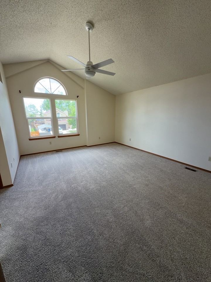 3960 Breaking Dawn St #1 - Photo 6 of 18